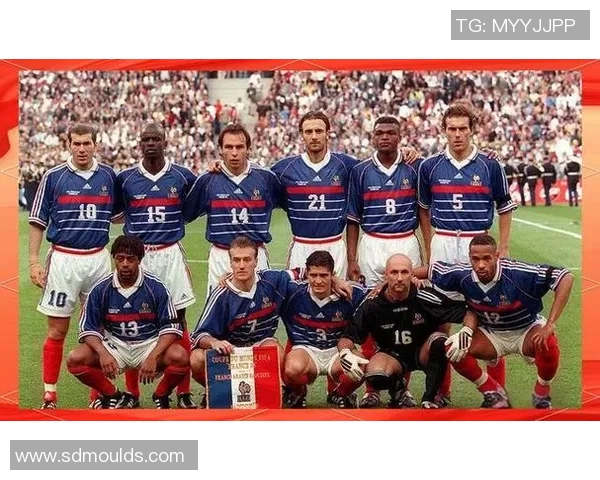 世界杯决赛精彩回顾：历史性的对决与全球瞩目的足球盛宴