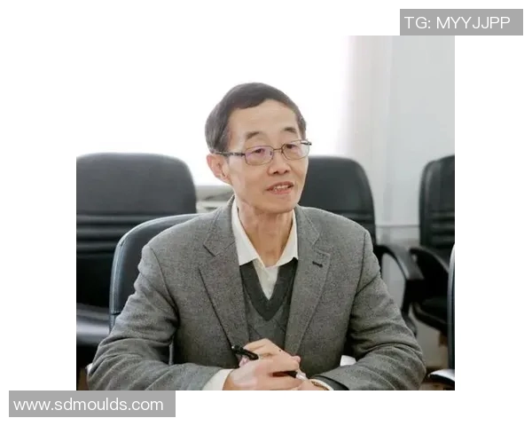 聚焦个人成就与发展路径探索提升自我价值的实践与思考